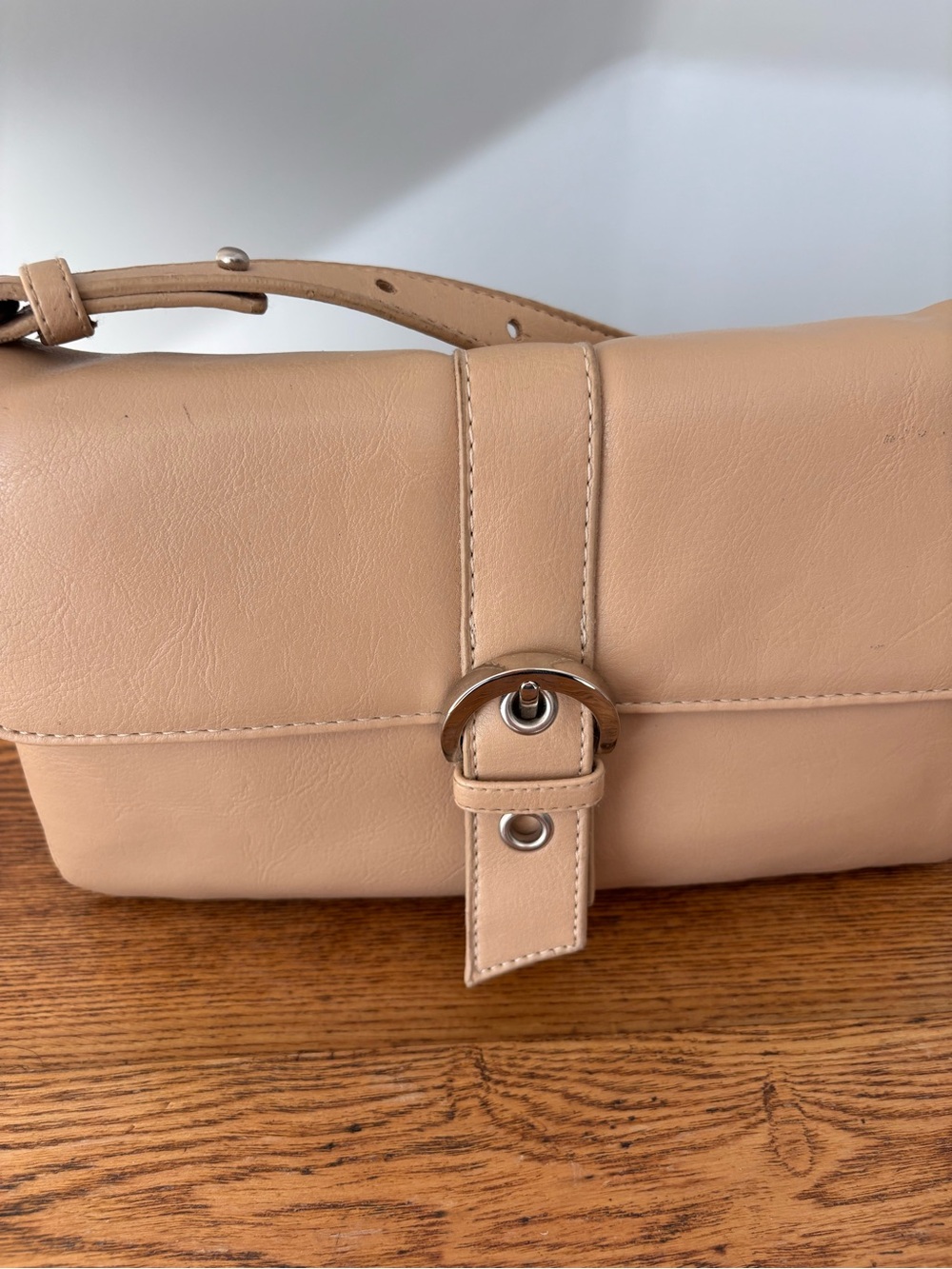 Koltov Beige Crossbody Wallet Bag 🤍 - Picture 3 of 8